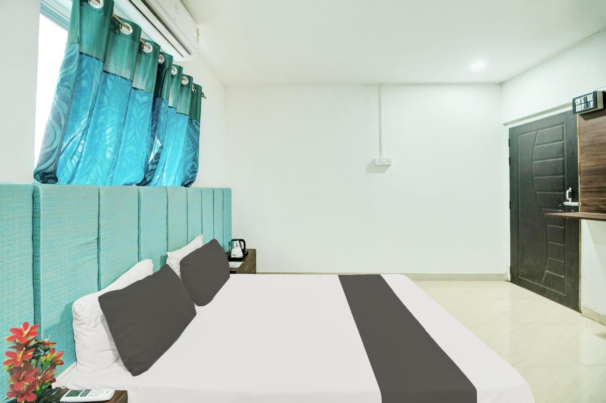 Hotel O Royal Regency, Pathsala Dalaigaon Eksteriør bilde
